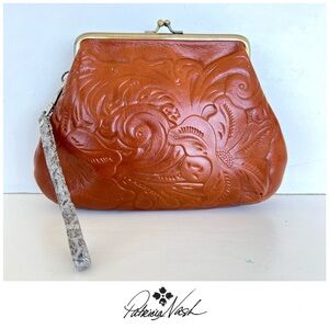 PATRICIA NASH Savana Tooled Florence Tan Leather Clutch Wallet Wristlet Bag